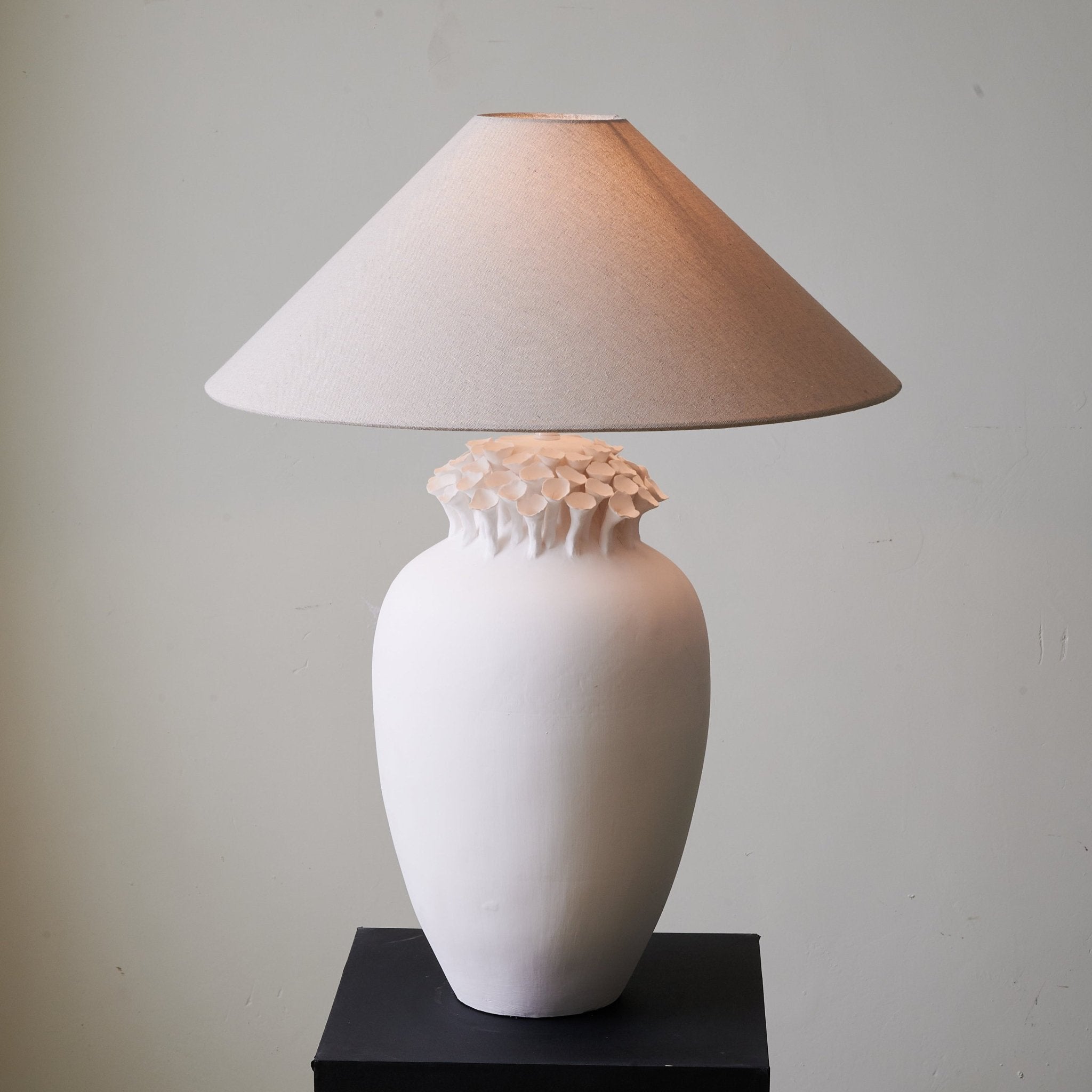 Blossom_Crest_Ceramic_Table_Lamp__5.jpg Blossom Crest Ceramic Table Lamp - Image 1
