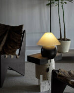Corner Log Table Lamp - Image 13