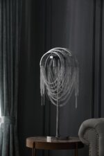 Chains Tassel Table Lamp - Image 9
