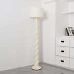 Yisi North Tower Floor Lamp - Image 4