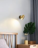 Leonardo Gold Wall Lamp - Image 6