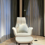 Metal Body Graceful Floor Lamp - Image 5