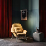 Metal Body Graceful Floor Lamp - Image 2