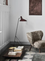 Svelte Noir Floor Lamp - Image 11